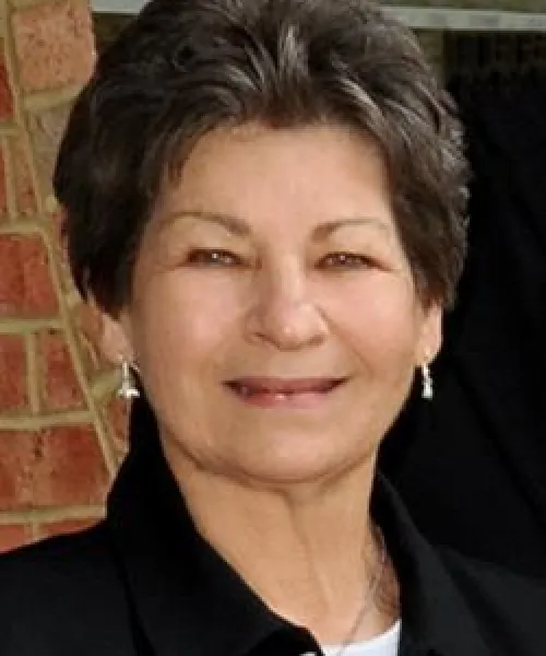Elaine Bednarz