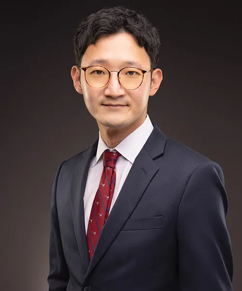 Mike M. Kim