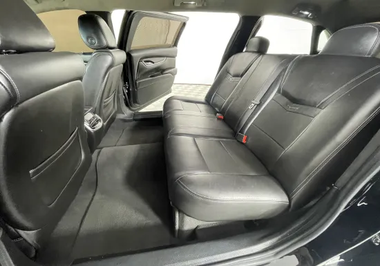 2015 Eagle 6-Door Cadillac Limo F9550327