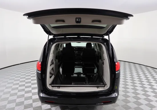 2023 CHRYSLER VOYAGER HEARSE PR522428