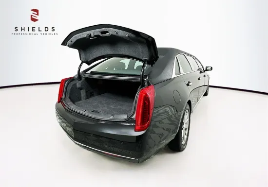 2017 CADILLAC EAGLE LIMO H9550005