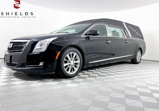 2017 CADILLAC PLATINUM PHOENIX HEARSE H9500332