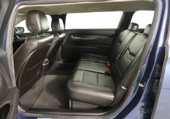 2017 Eagle 6-Door Cadillac Limo H9550006