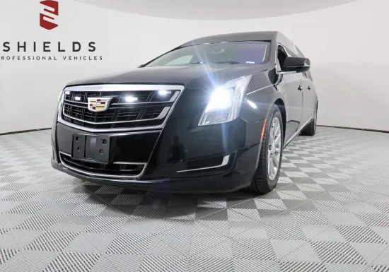 2017 PLATINUM CADILLAC HEARSE H9500097