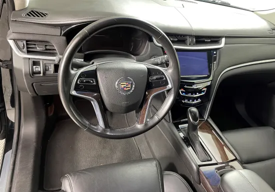 2015 Superior Cadillac Hearse F9500879