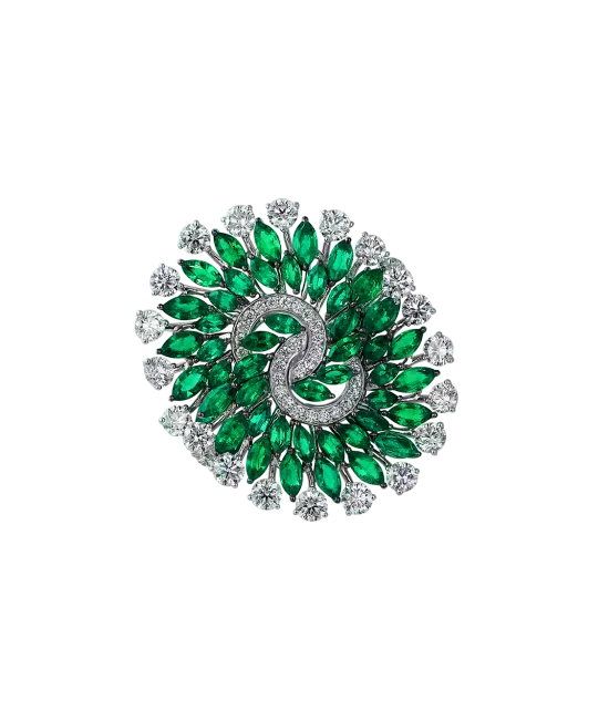 Emerald Infinia Ring