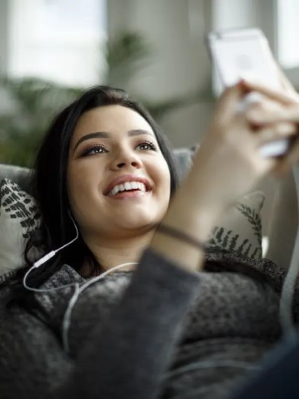 How to Monetize TV-Watchers' Smartphone Habits