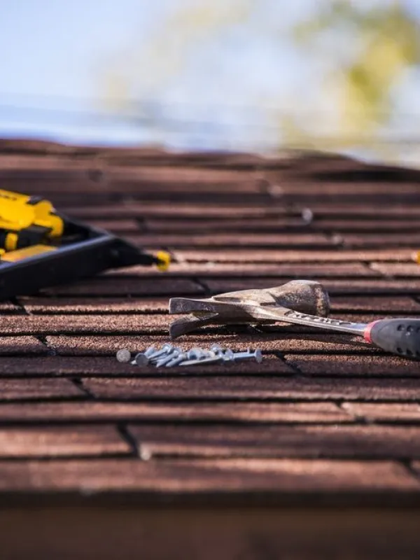 3 Tips for Roofing Contractor Marketing on Social Media