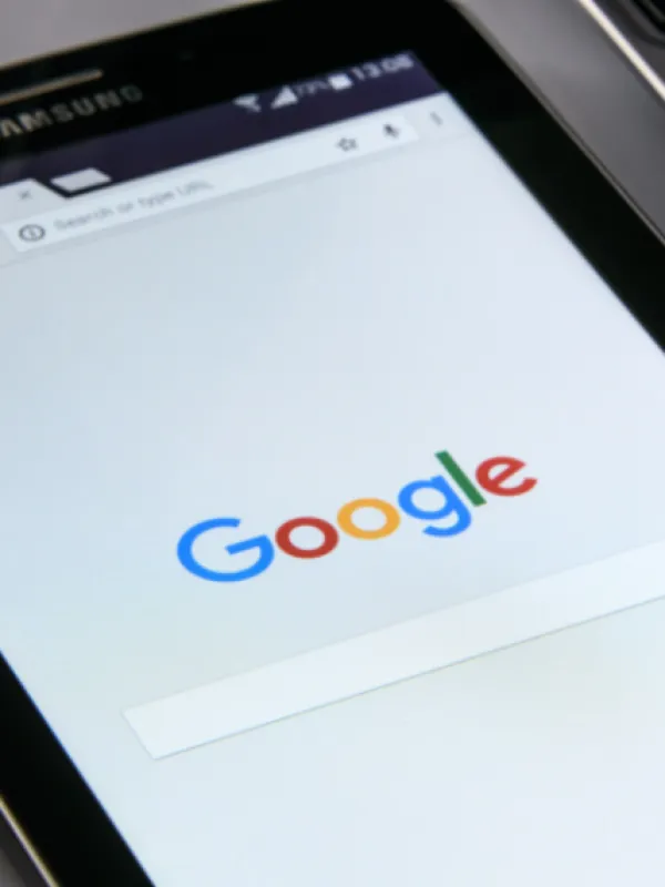 Google continuous scroll has replaced its pages