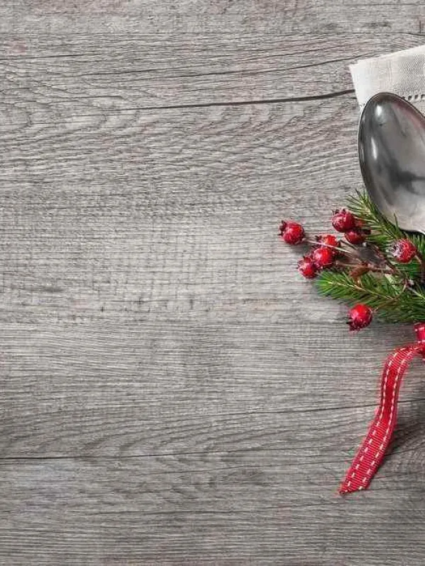 How Holiday Dining Incentives Can Drive Business