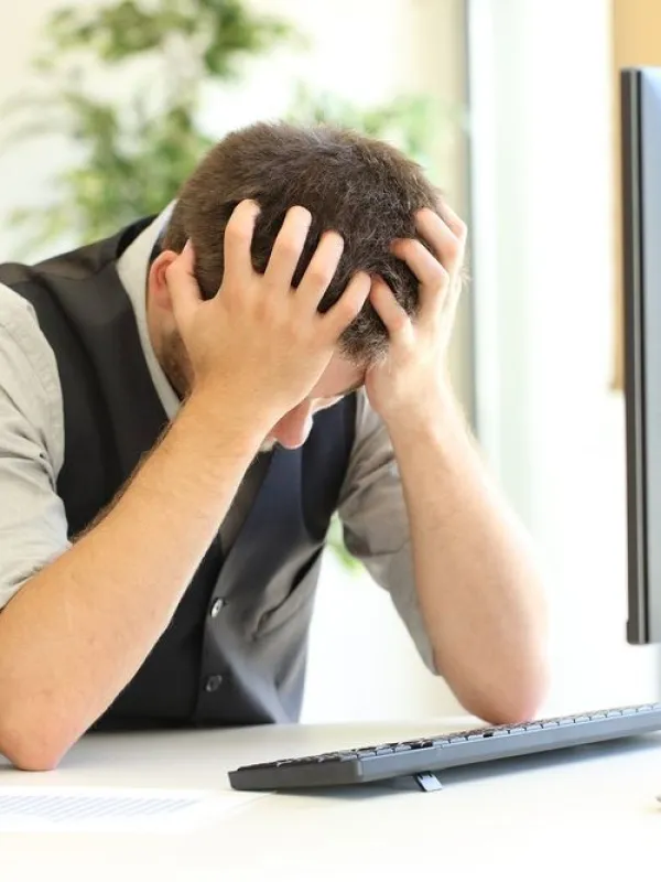 6 Social Media Mistakes That Kill Engagement