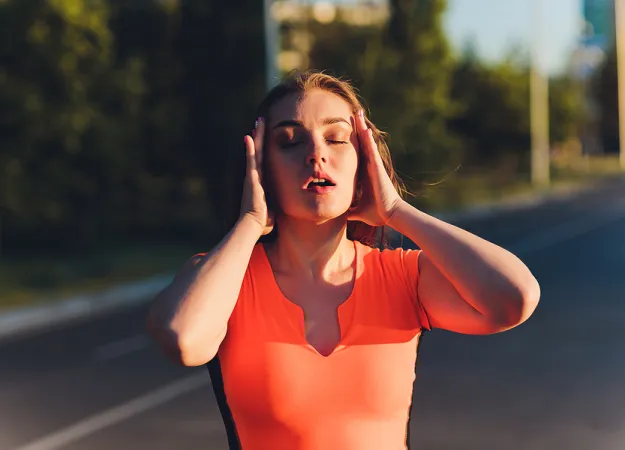 5 Key Symptoms and Signs of Dehydration