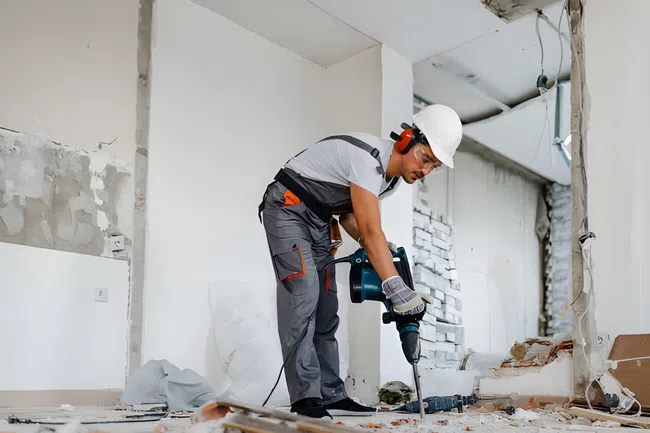 How to Prepare Your Home for Interior Demolition