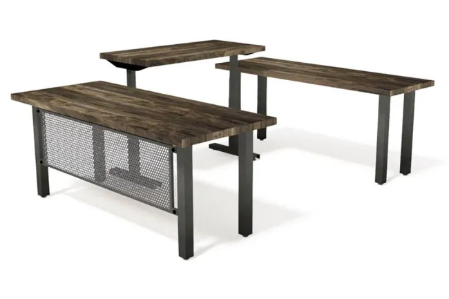 8 Reasons the Sit to Stand Desk Will Change How You Work