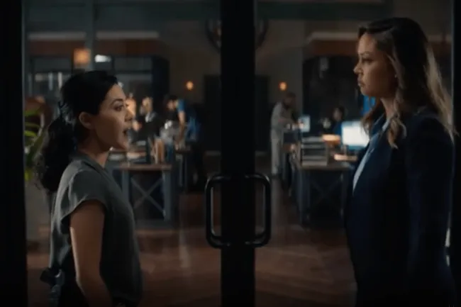 NCIS: Hawaii furnished by IAO