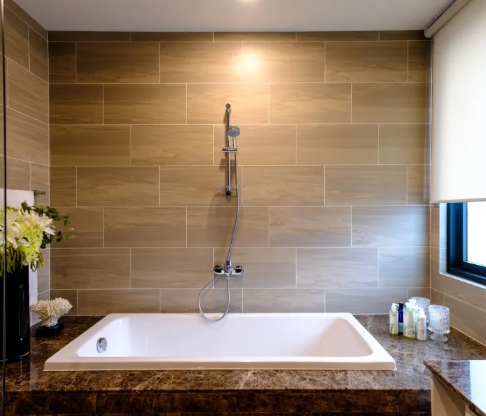 Pool, Spa, & Jacuzzi Lighting