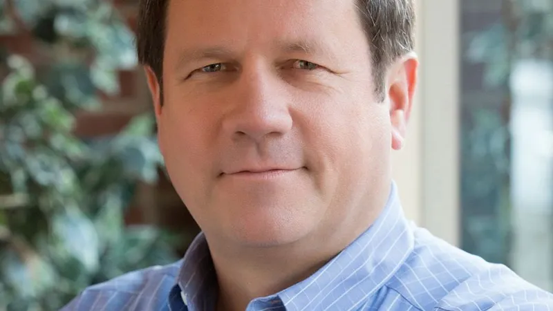 Dave Wood named Lapels Dry Cleaning Franchisee of the Year