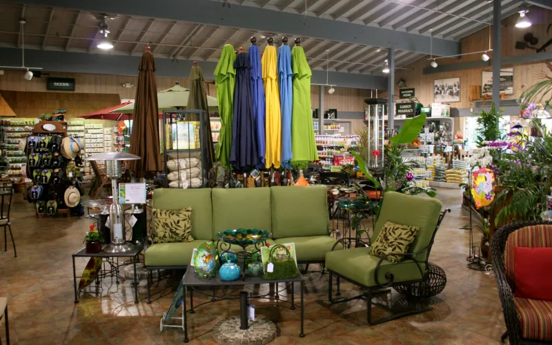 a room filled with furniture and a table