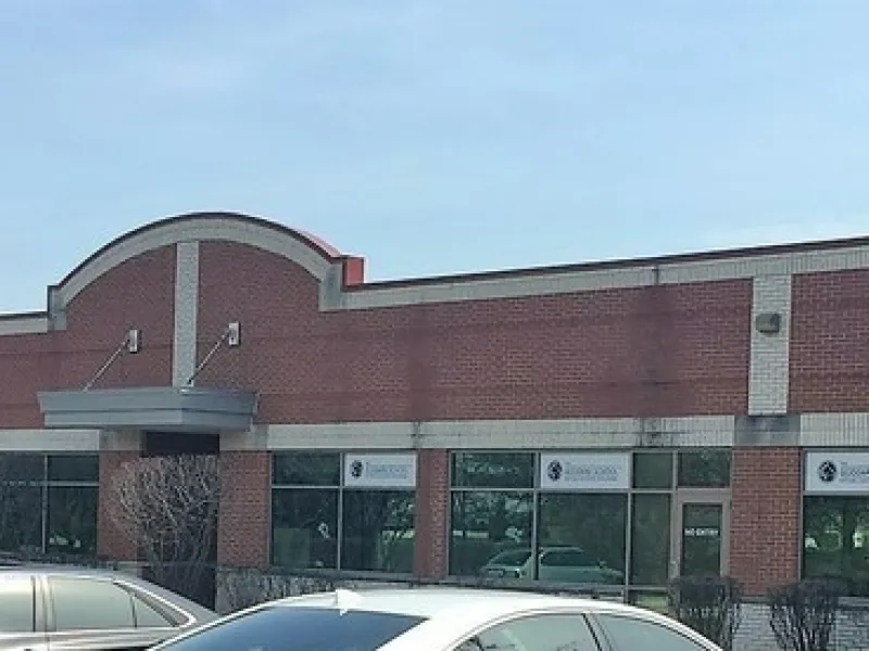 Front of Schaumburg center building