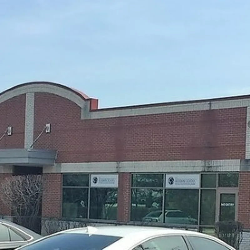 Front of Schaumburg center building