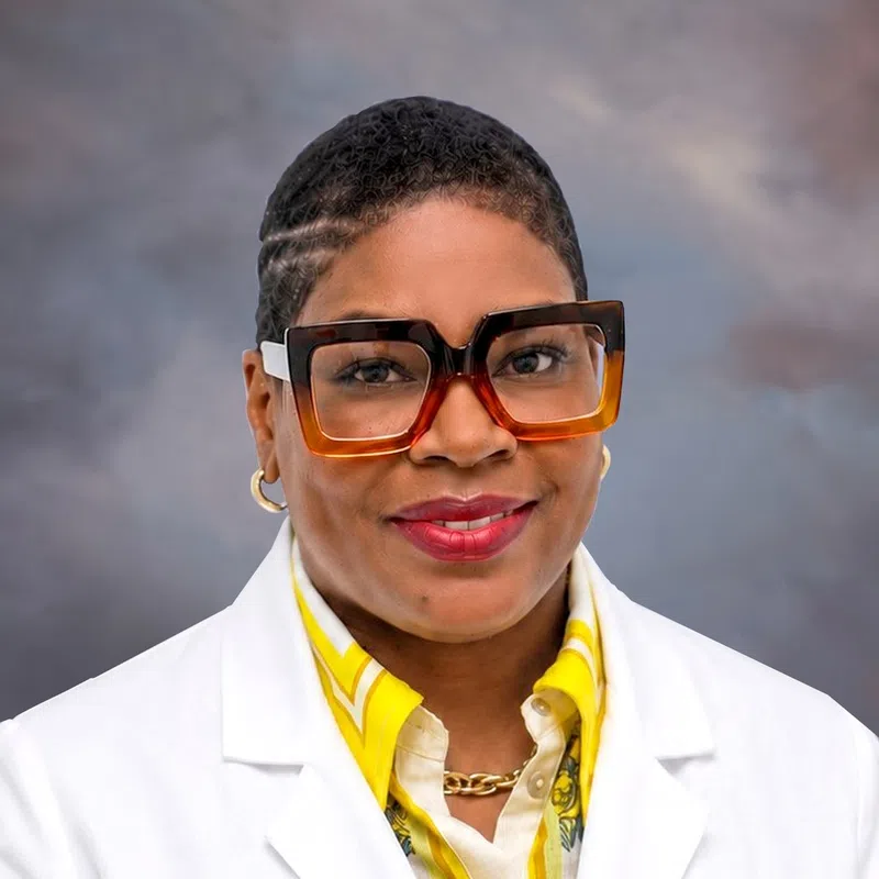 LaShawn Cromwell, PharmD headshot