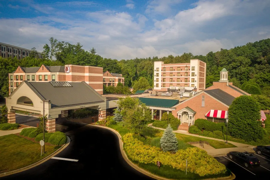 DoubleTree by Hilton Asheville Biltmore