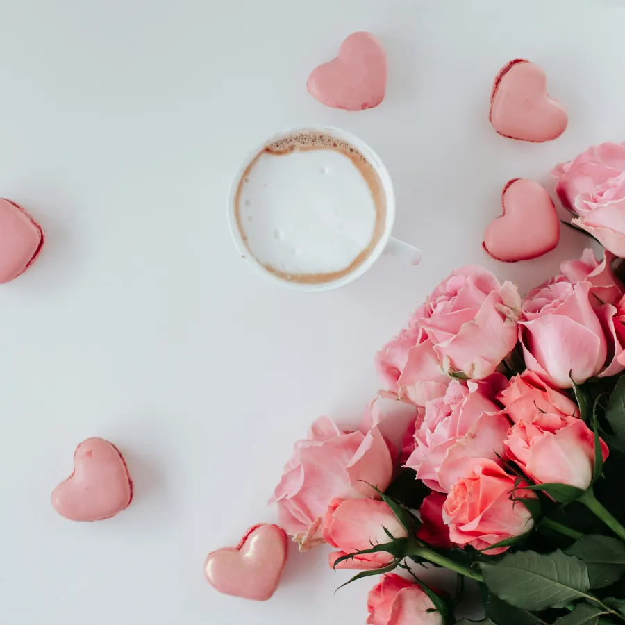 a ring with pink flowers