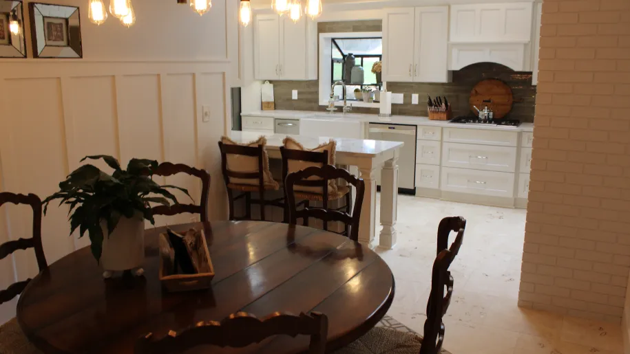 Kitchenette overlooking kitchen