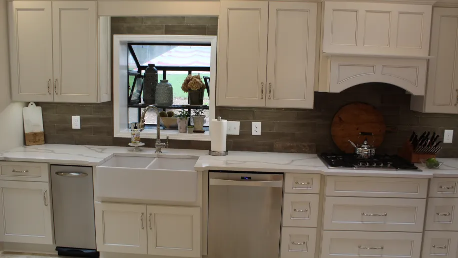Farm sink wall