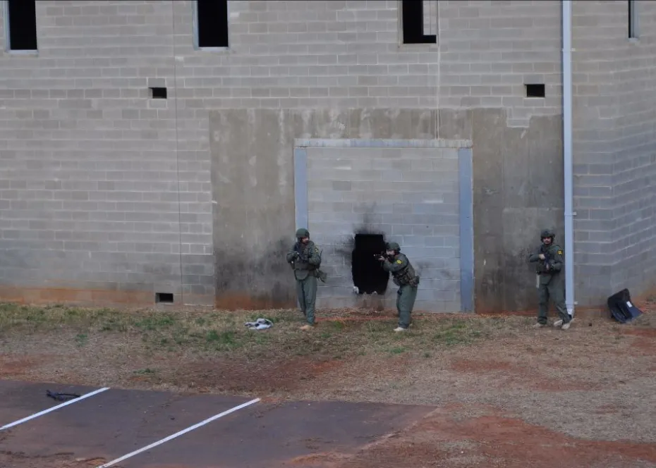 basic structural explosive breaching