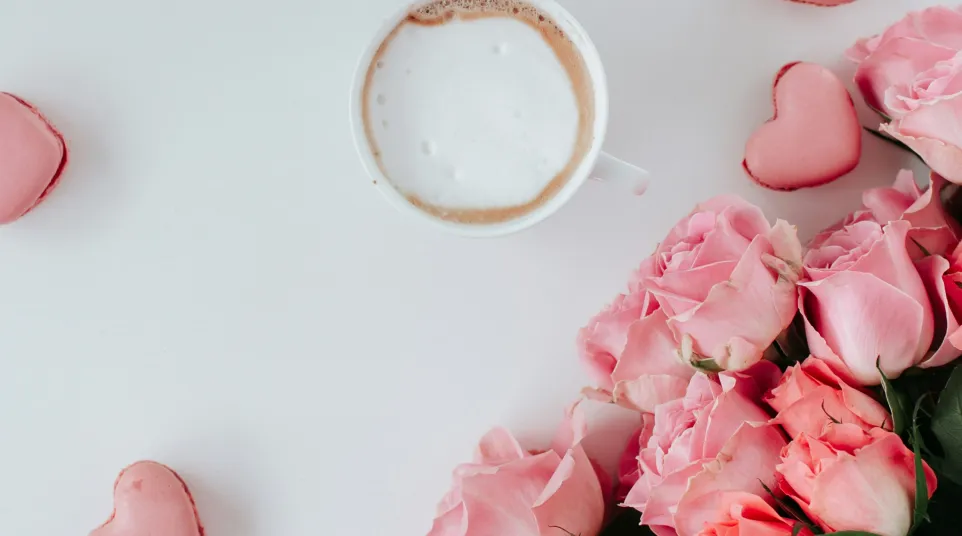 a ring with pink flowers