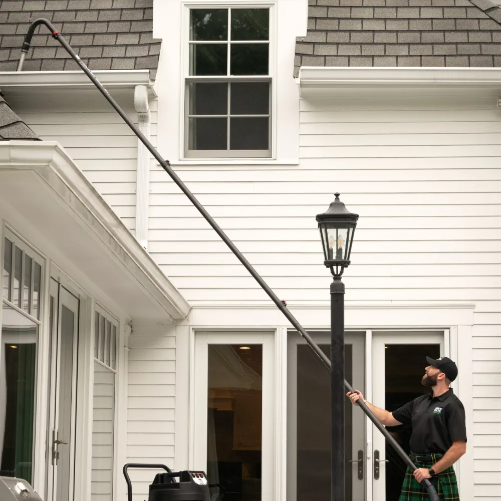 Calgary Gutter Cleaning | Men In Kilts