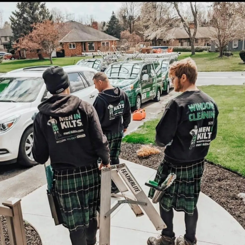 Calgary Window & Gutter Cleaning | Men In Kilts