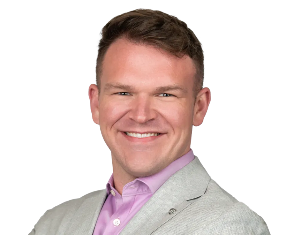 Headshot of Thomas Newbern