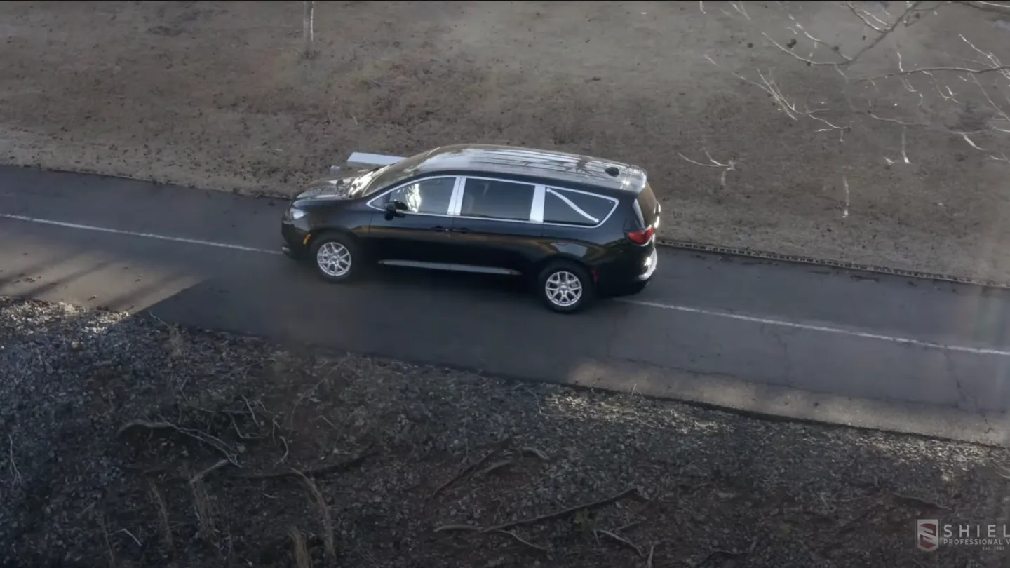 2024 Chrysler Voyager LX