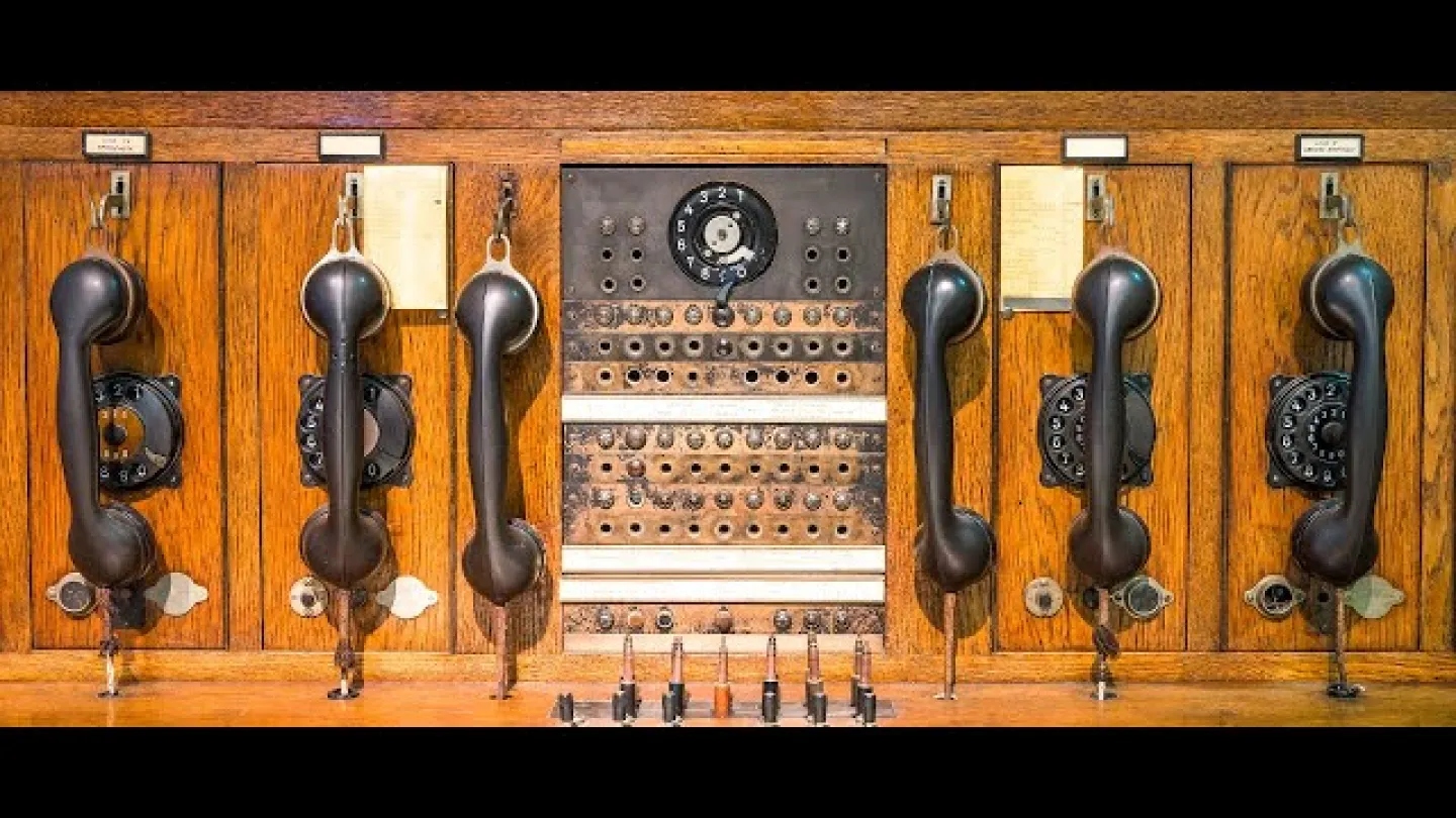 Episode 41 - Should you switch to a VOIP phone system for your business?