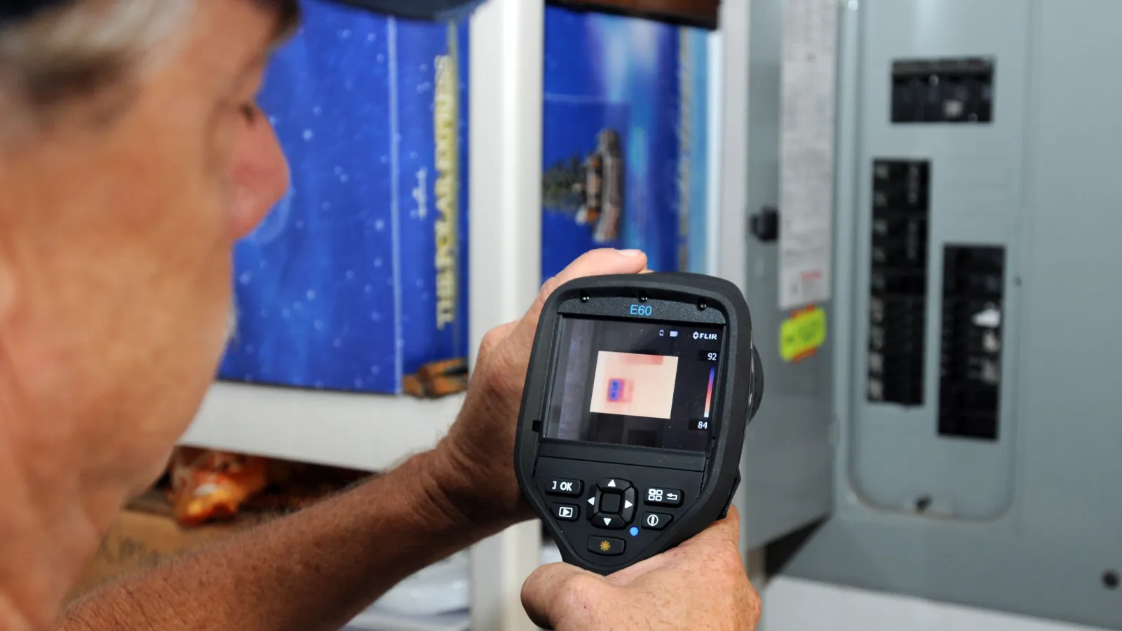 Home inspector in Atlanta, Georgia using infrared technology during a basic infrared scan