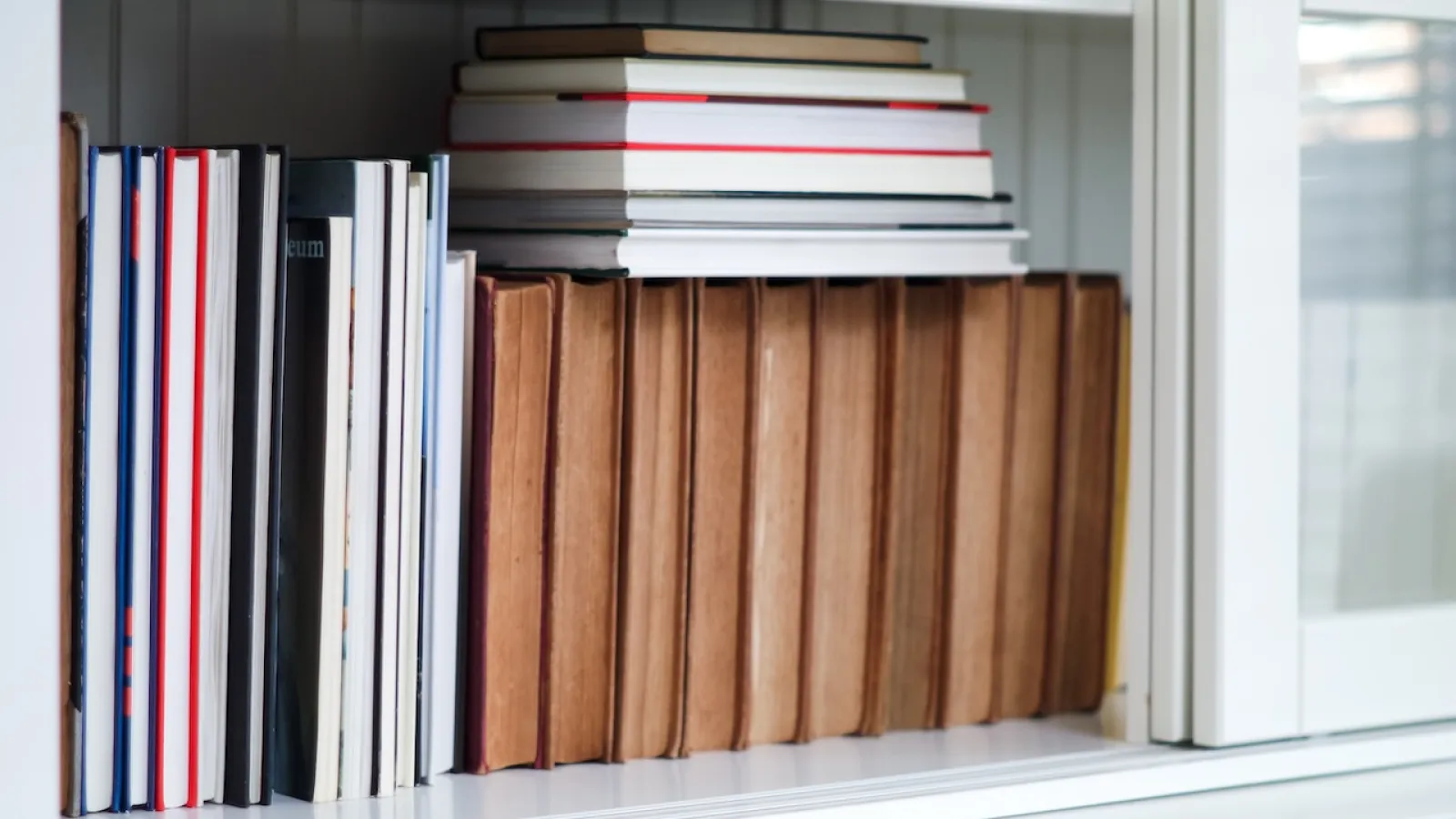 Nostalgia Nooks: Creative Ways to Store and Display Your Books