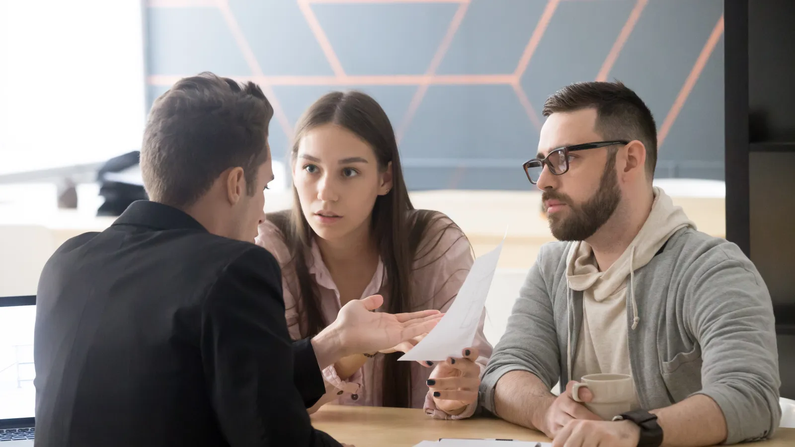 Should I Hire an Aggressive Divorce Attorney Near Me? Meriwether