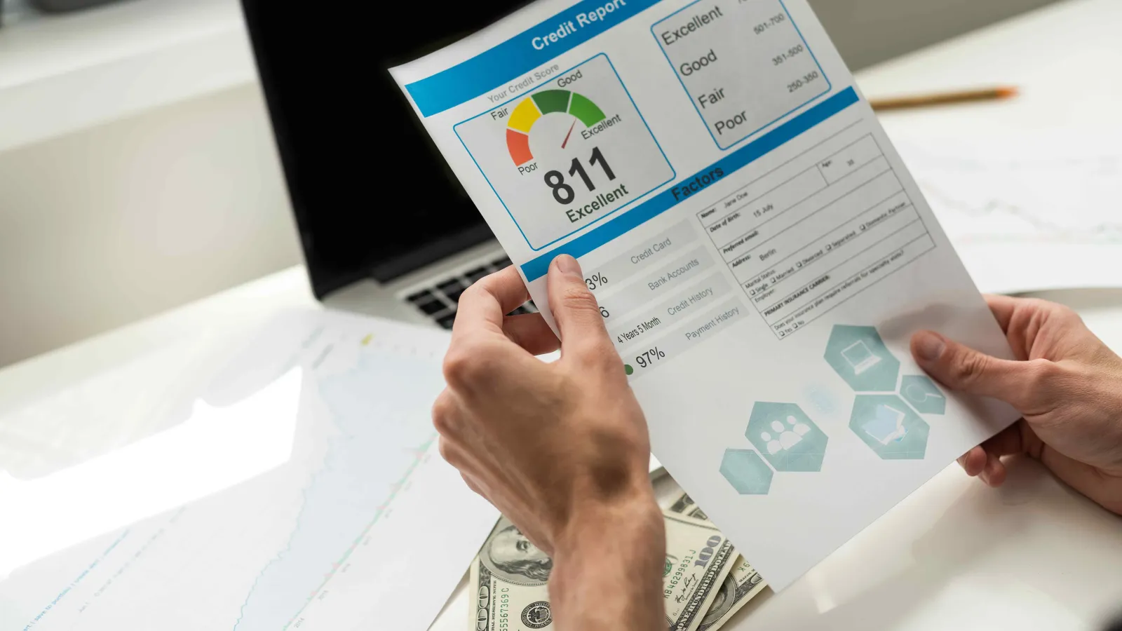 How to Build and Maintain a Strong Credit Score