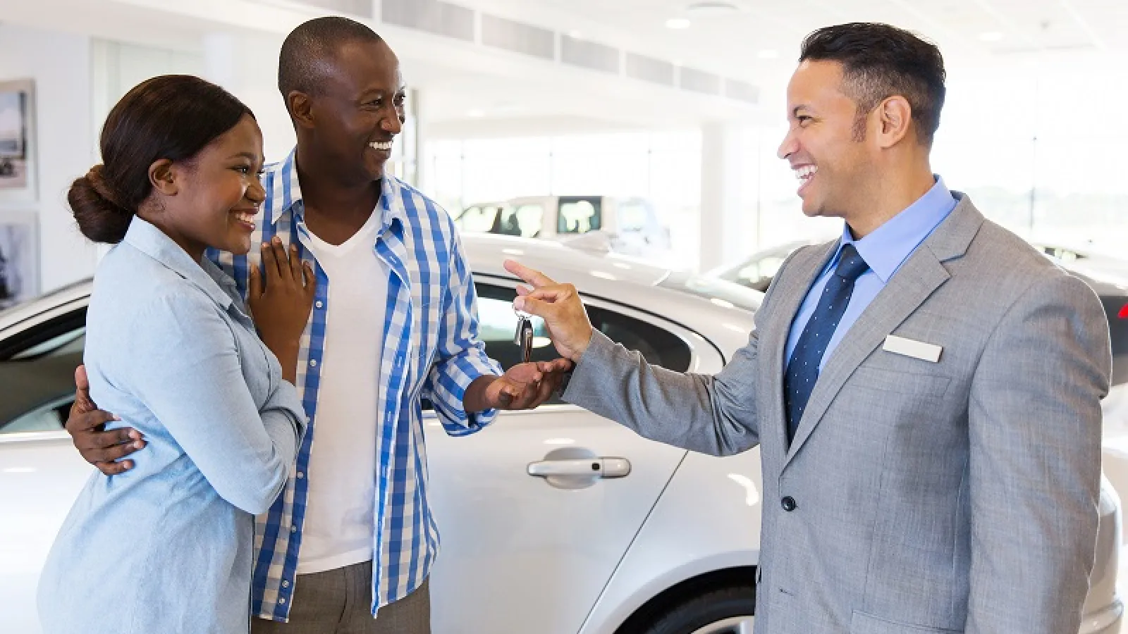Lease or Buy a Car: What's the Difference?