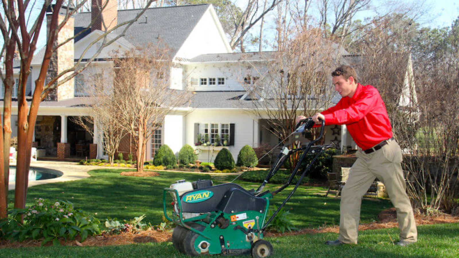 Why Spring is the Best Time for Aeration