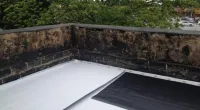 Close view of a flat roof 