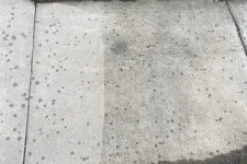 Thumbnail for a sidewalk with grass and a sidewalk