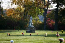 Thumbnail for a statue in a park