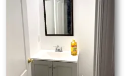 Thumbnail control image for a bathroom with a mirror and sink