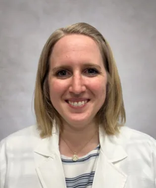 A portrait of Karley Andrews, FNP.