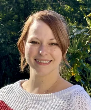 A portrait of Rebecca Fout, LCSW.