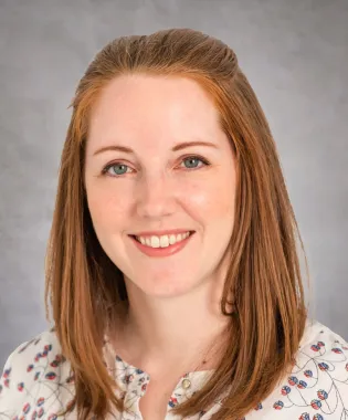 A portrait of Chelsey Medley, FNP.