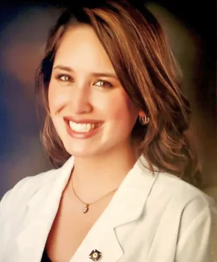 A portrait of Jessica Stamey, FNP-BC.